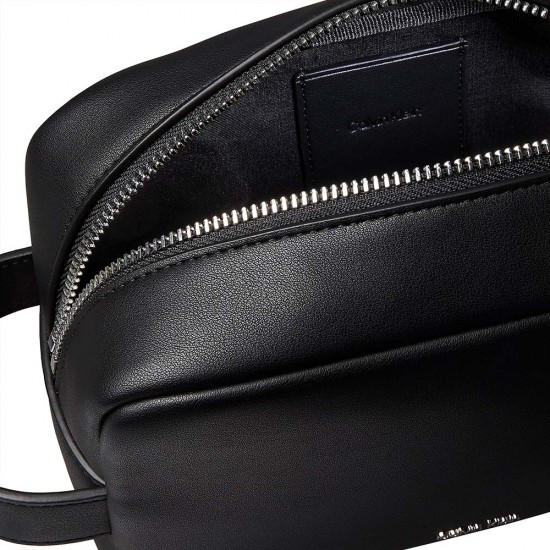 CALVIN KLEIN RAISED DOPP KIT CALVIN KLEIN RAISED DOPP KIT