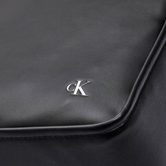 CALVIN KLEIN BLOCK SHOPPER38 PU CALVIN KLEIN BLOCK SHOPPER38 PU