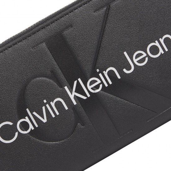 CALVIN KLEIN SCULPTED ZIP AROUND MONO CALVIN KLEIN SCULPTED ZIP AROUND MONO